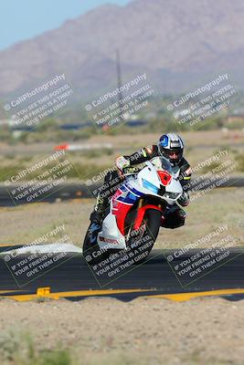 media/May-12-2024-SoCal Trackdays (Sun) [[ad755dc1f9]]/1-Turn 11 (730am)/